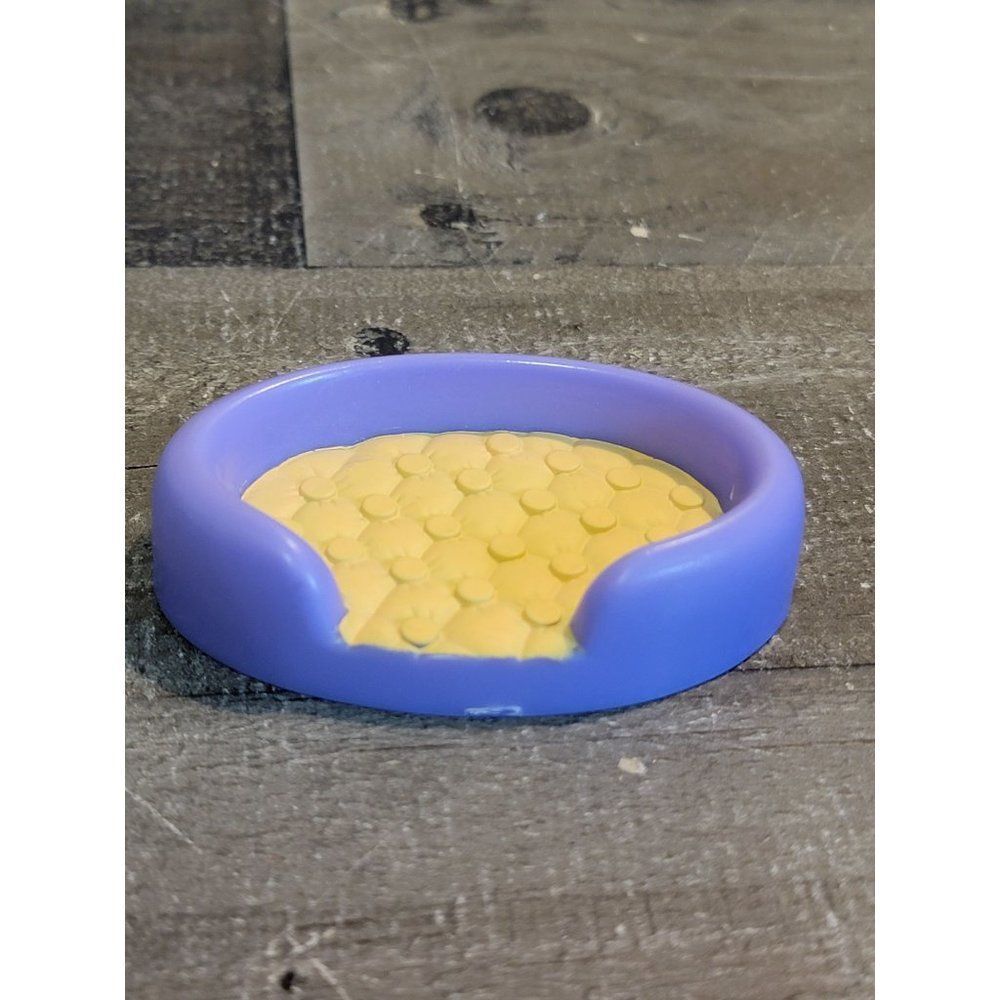 Purple dog‎ bed doll accessory toy figure